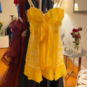 Cute yellow dress Dolce&Gabbana